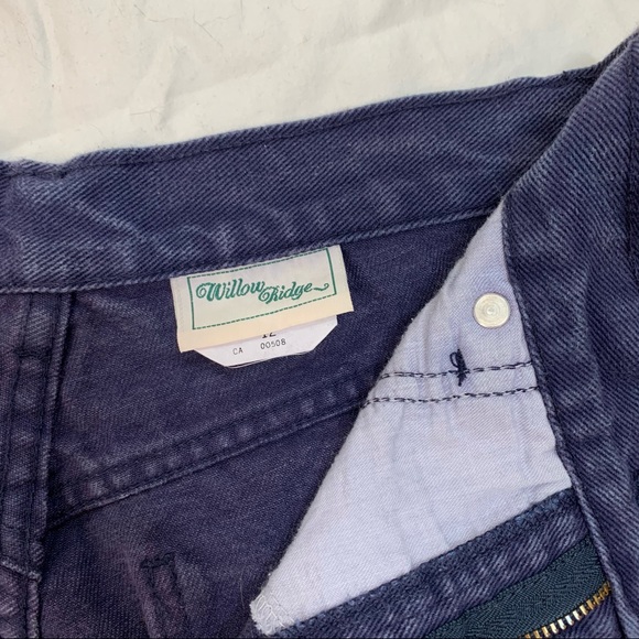 HighWaisted Mom Jean Shorts - Picture 5 of 5